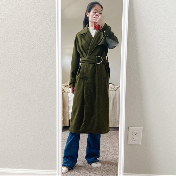 Deep green coat - Picture 1 of 3
